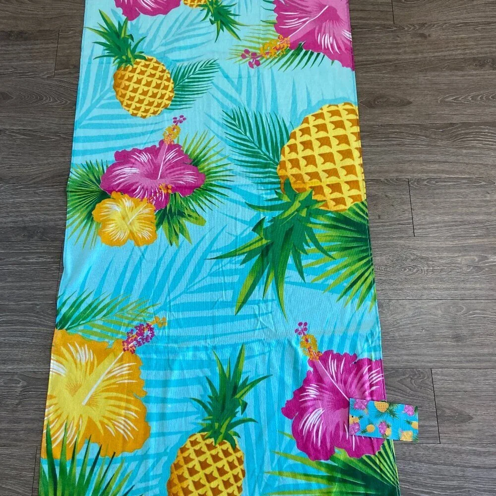NWT Beach Towel Tropical Hawaiian
